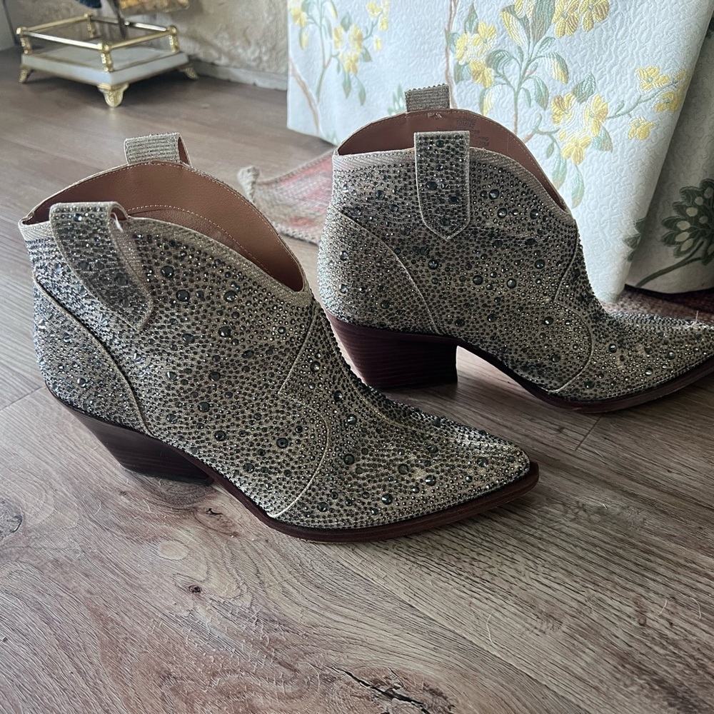 Jessica Simpson Sparkling Silver Ankle Booties - Picture 2 of 8